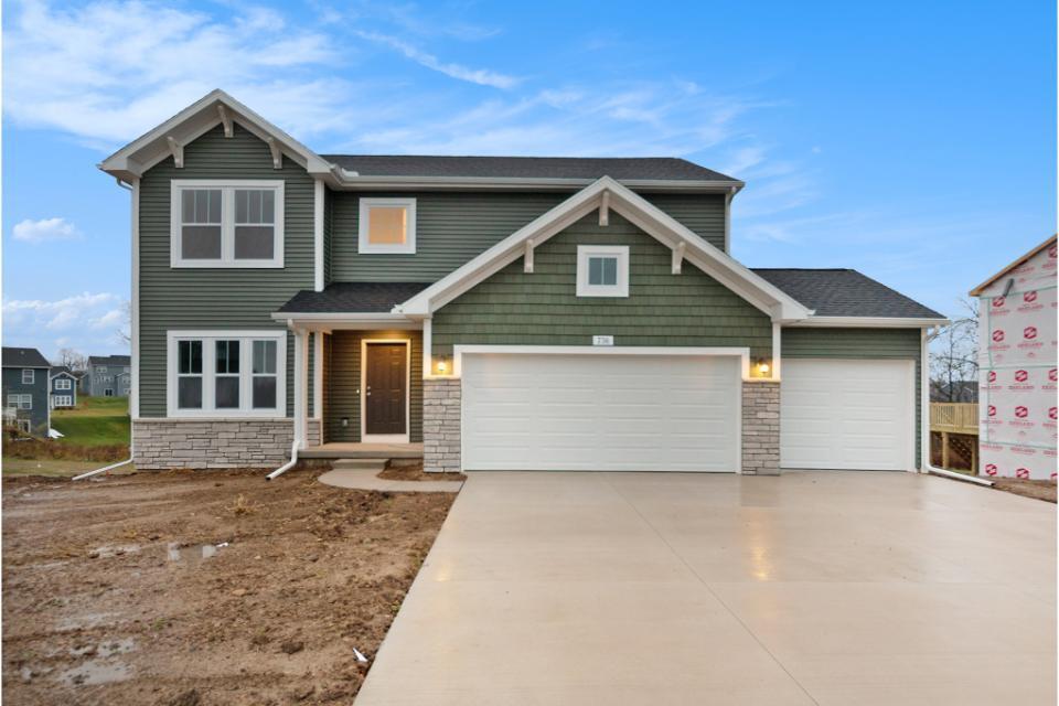 736 Petoskey Stone Drive