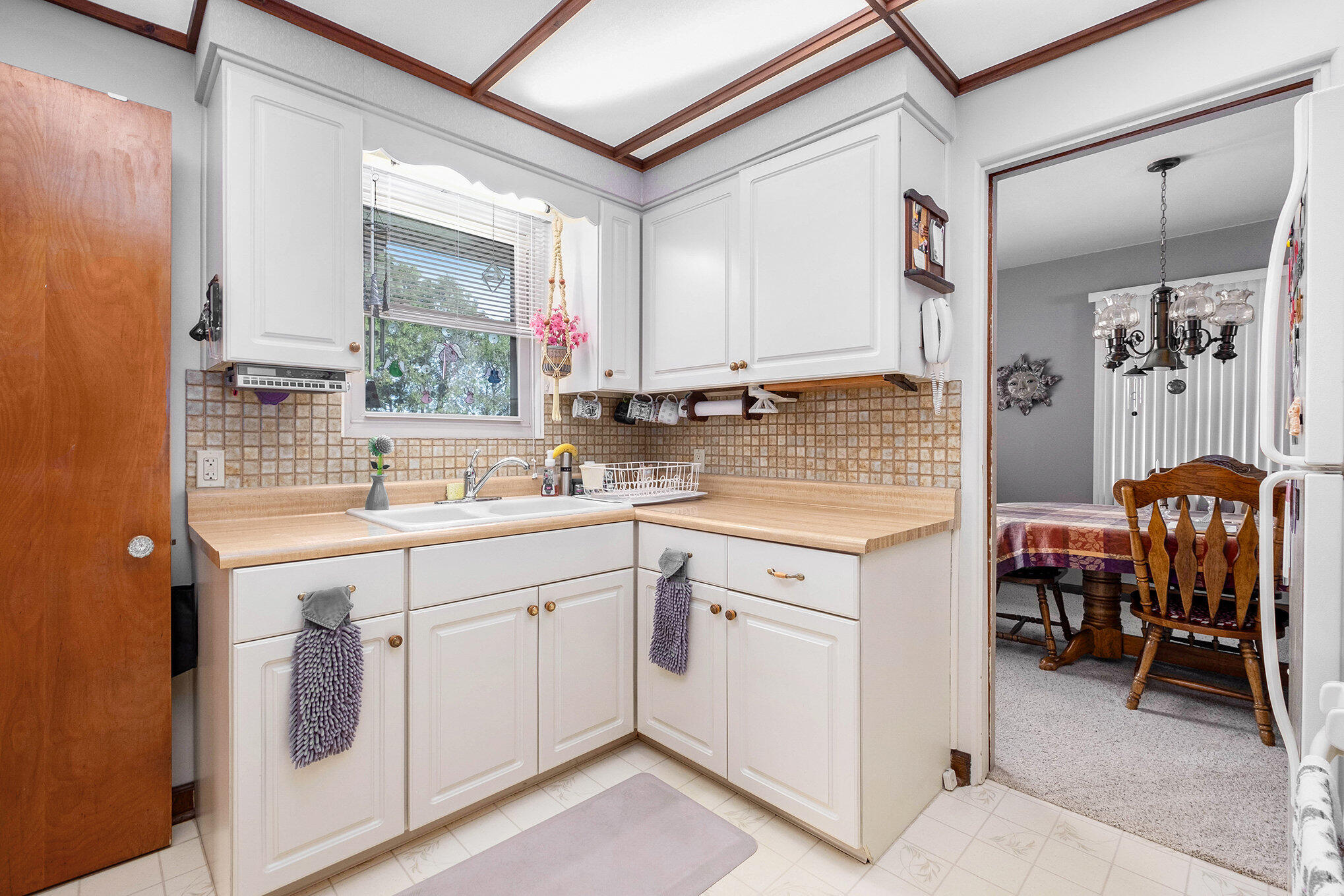353 Alten Avenue NE
