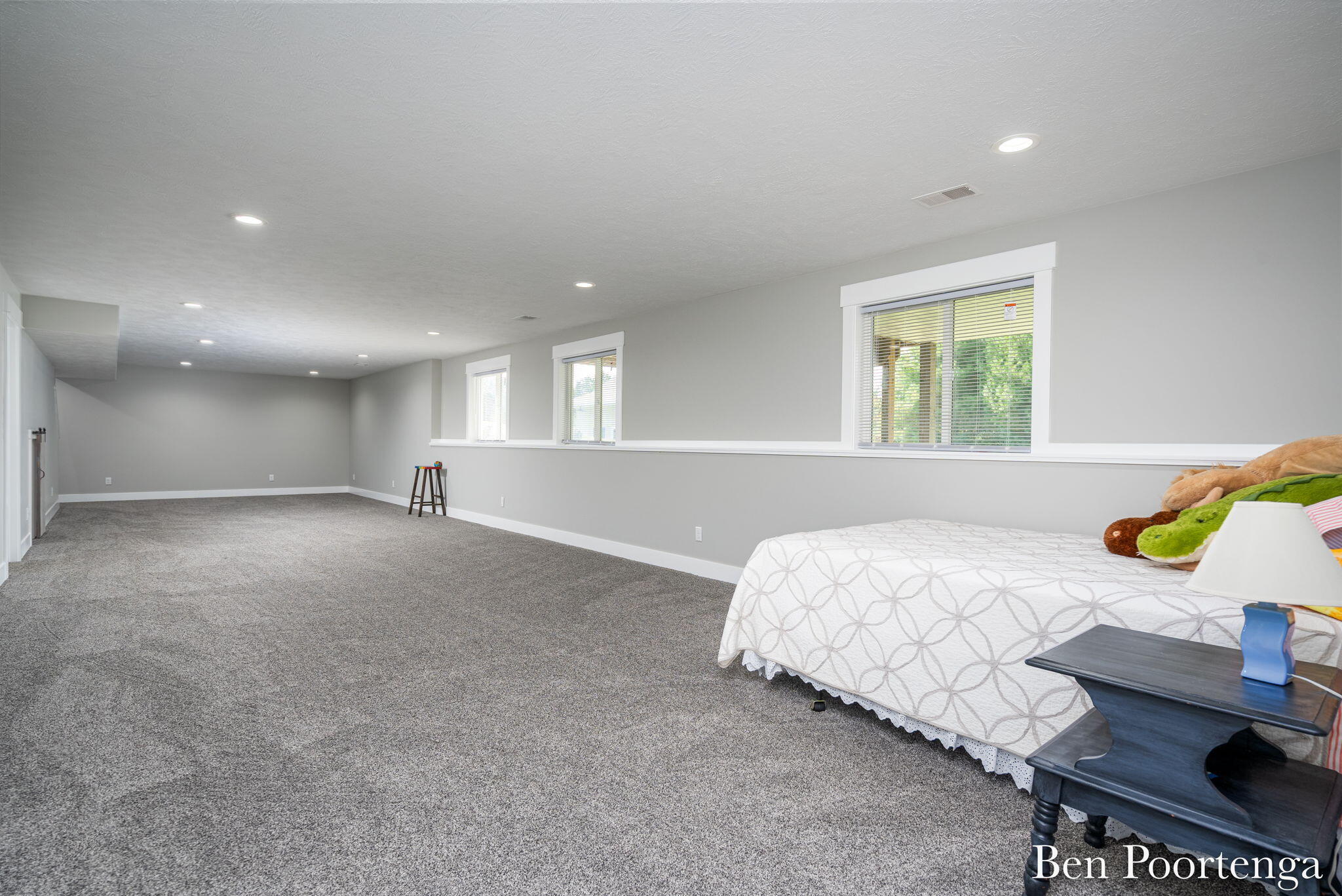 21909 Hilltop Circle