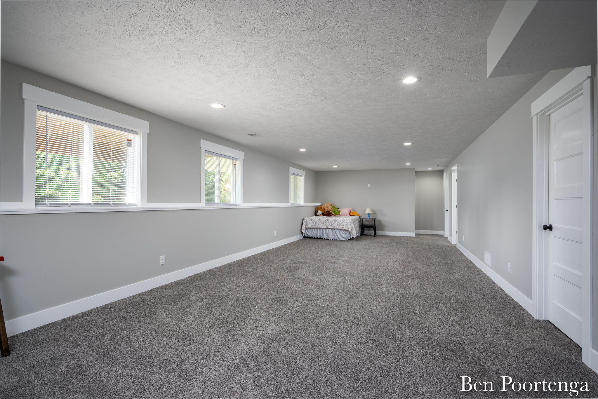21909 Hilltop Circle