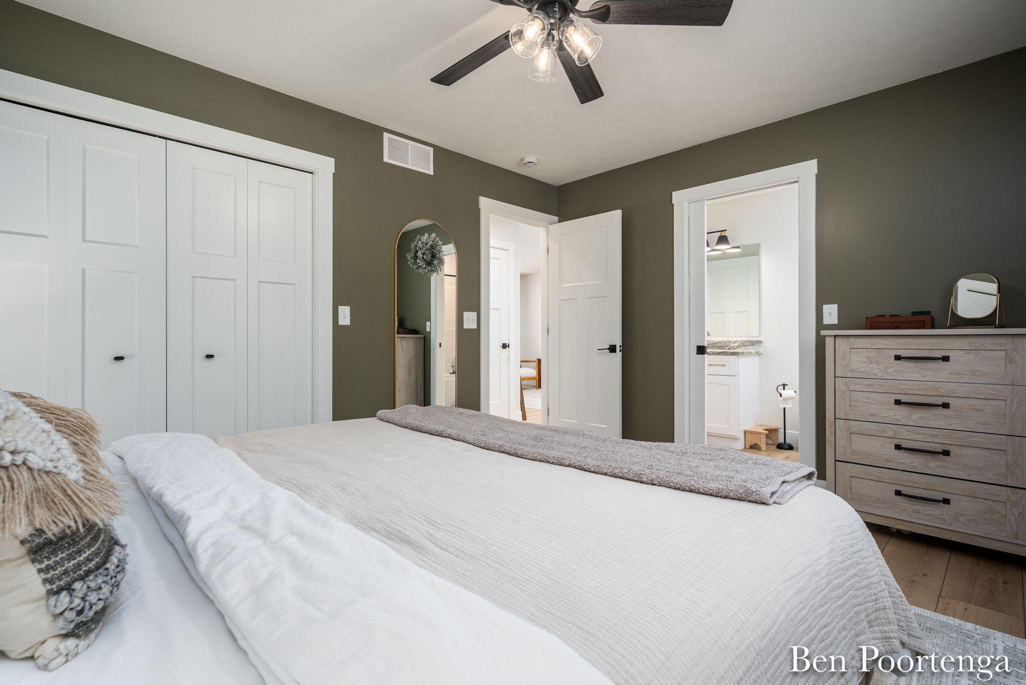 11809 Crimson Creek Drive