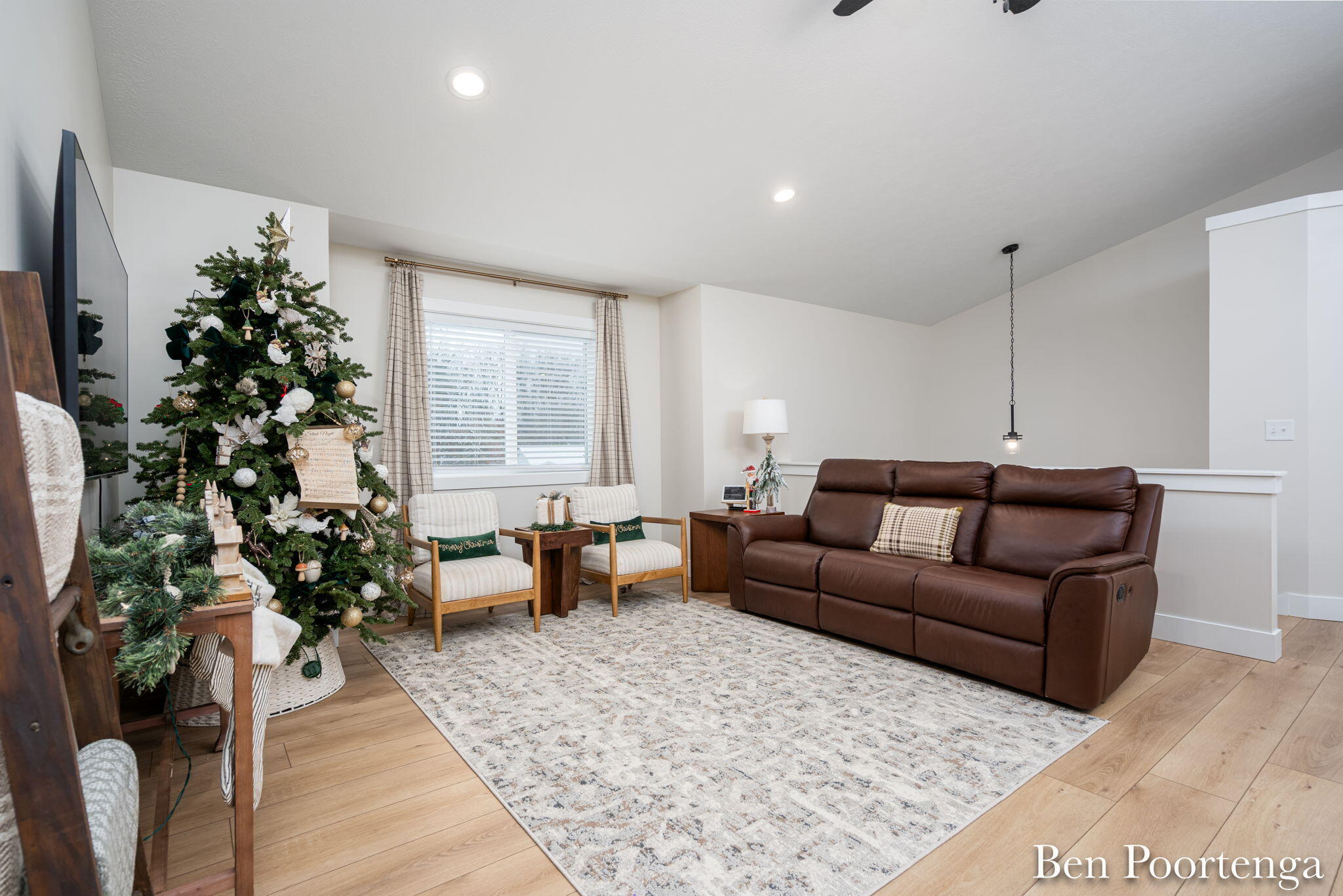 11809 Crimson Creek Drive