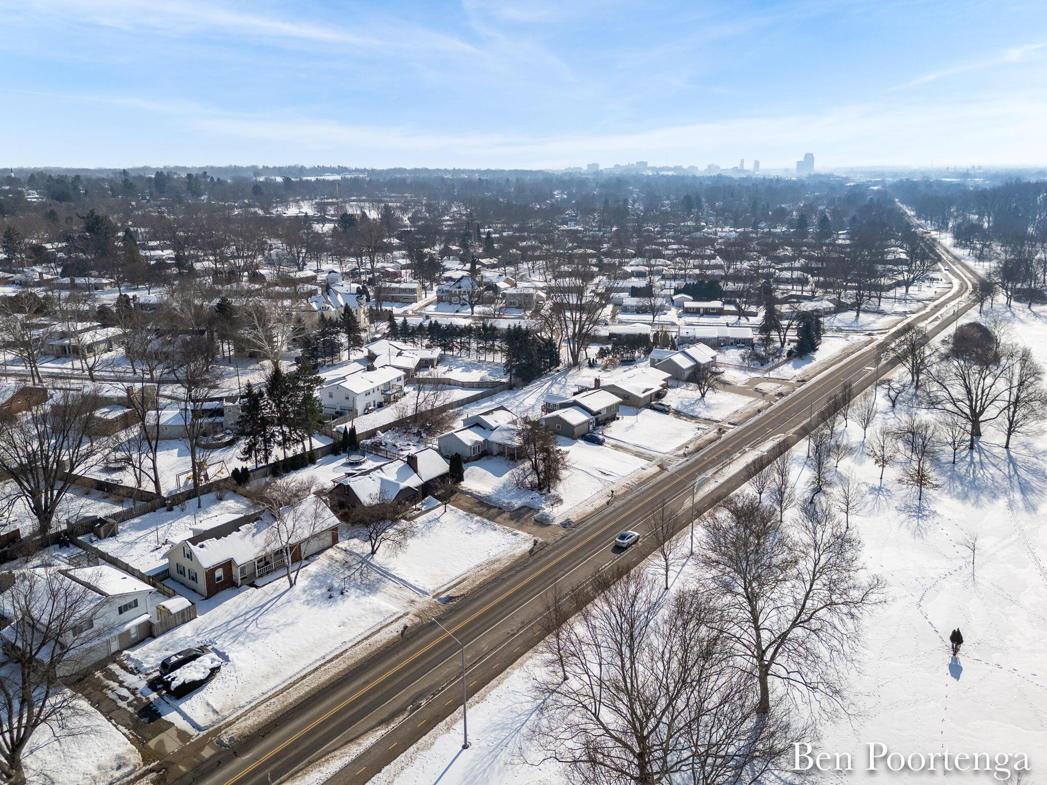 2646 Monroe Avenue NE