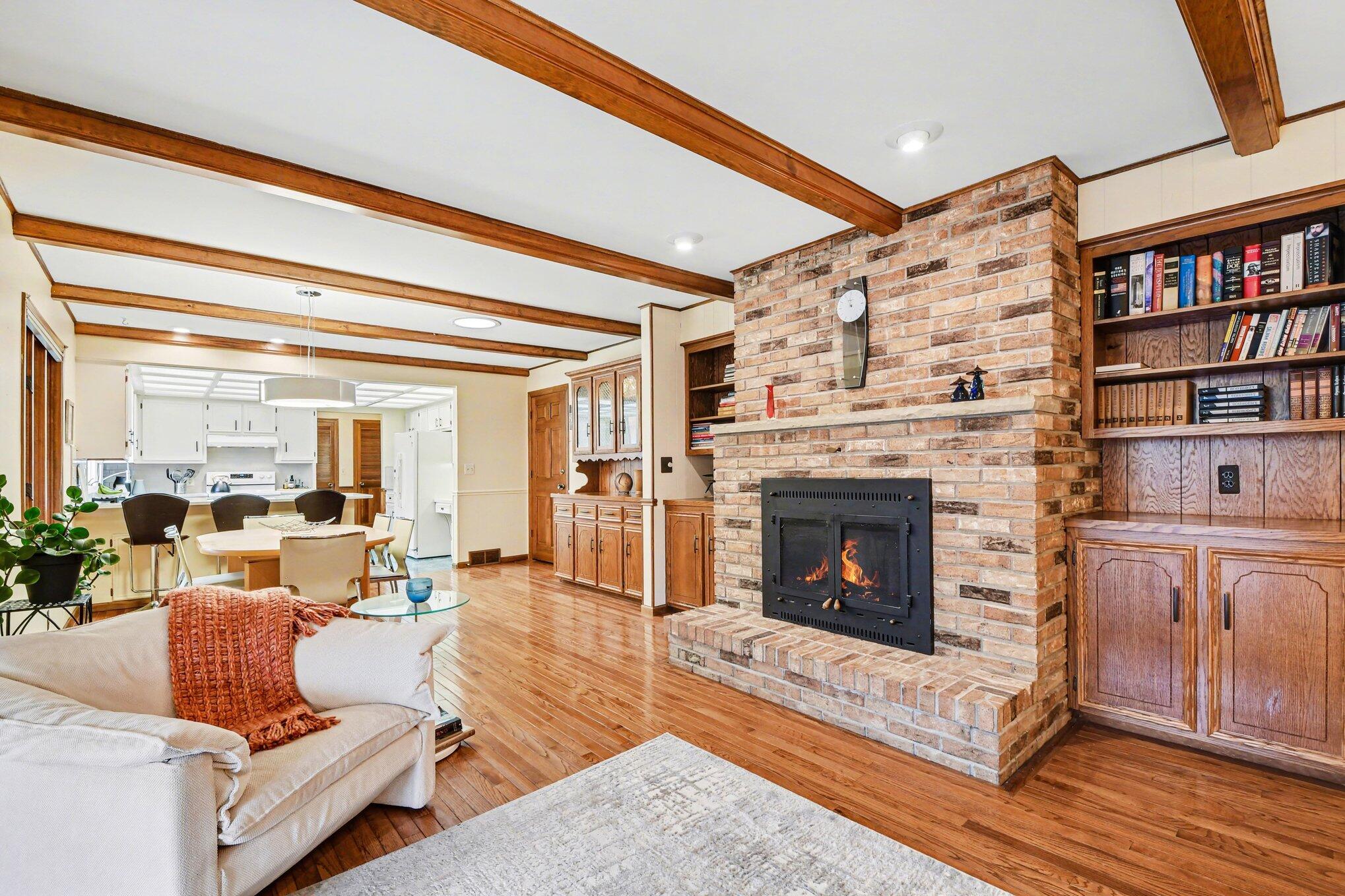 1247 Camille Drive SE