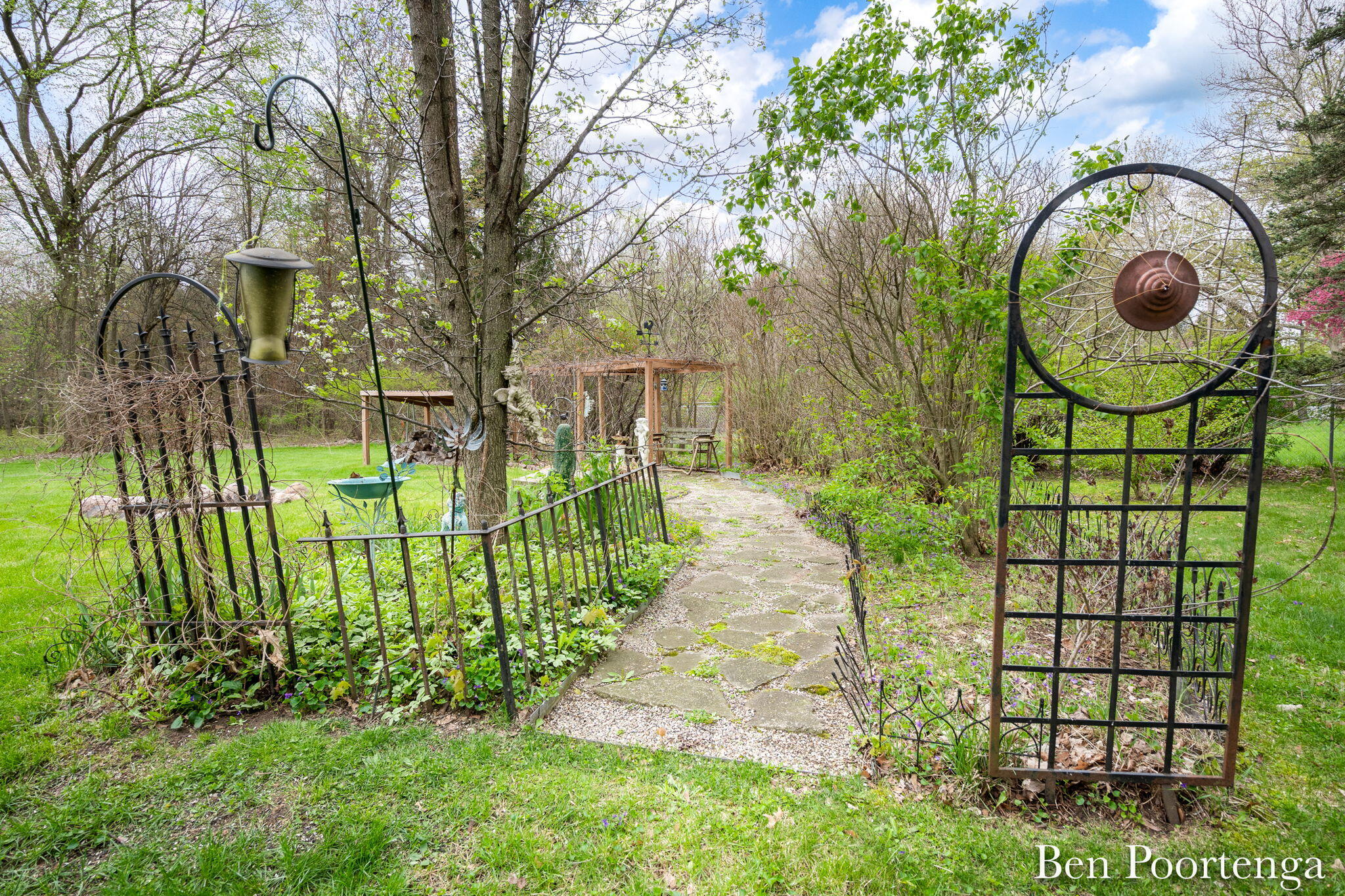 10299 Fisk Road