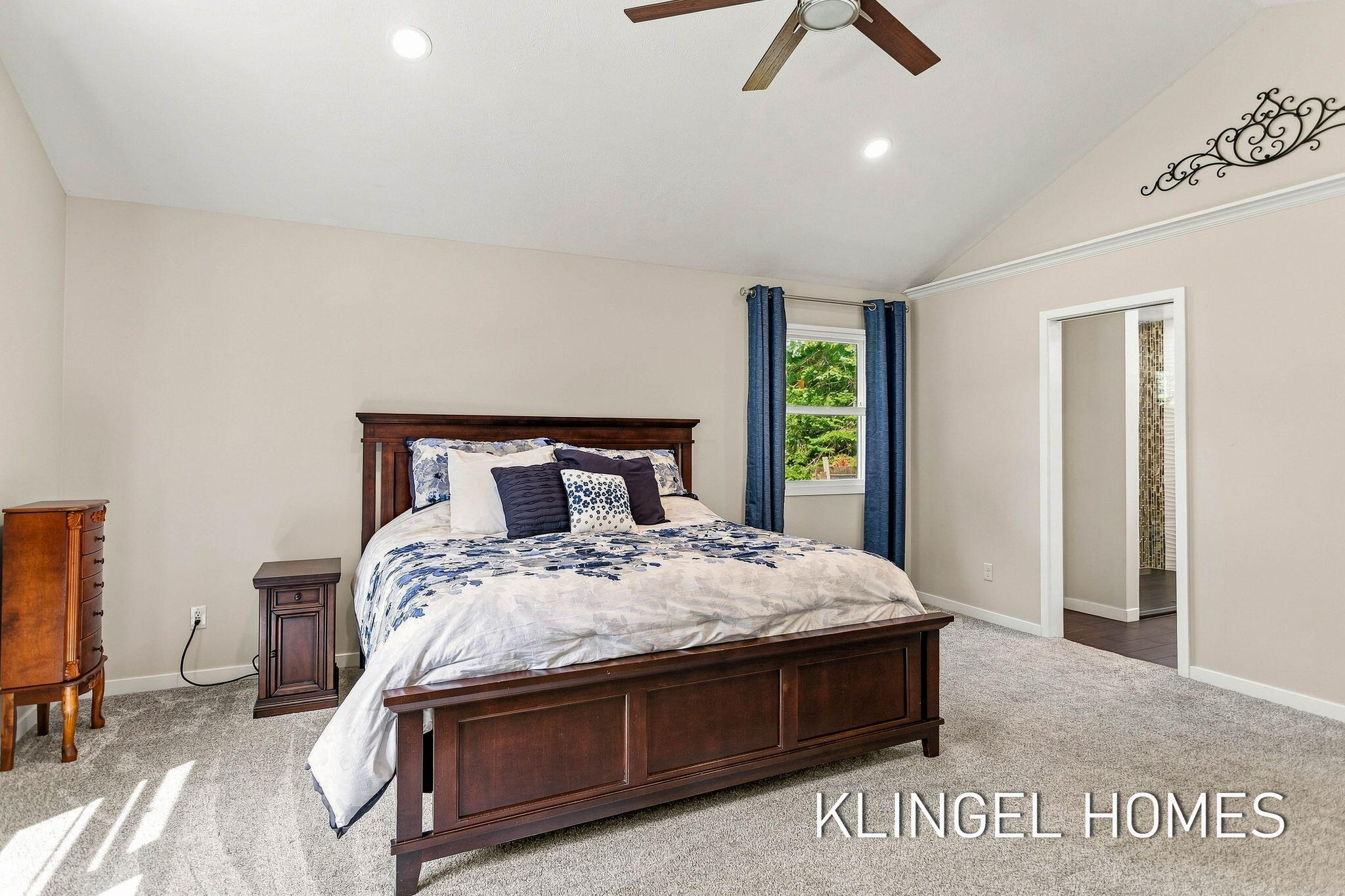 1371 Edgewood Drive