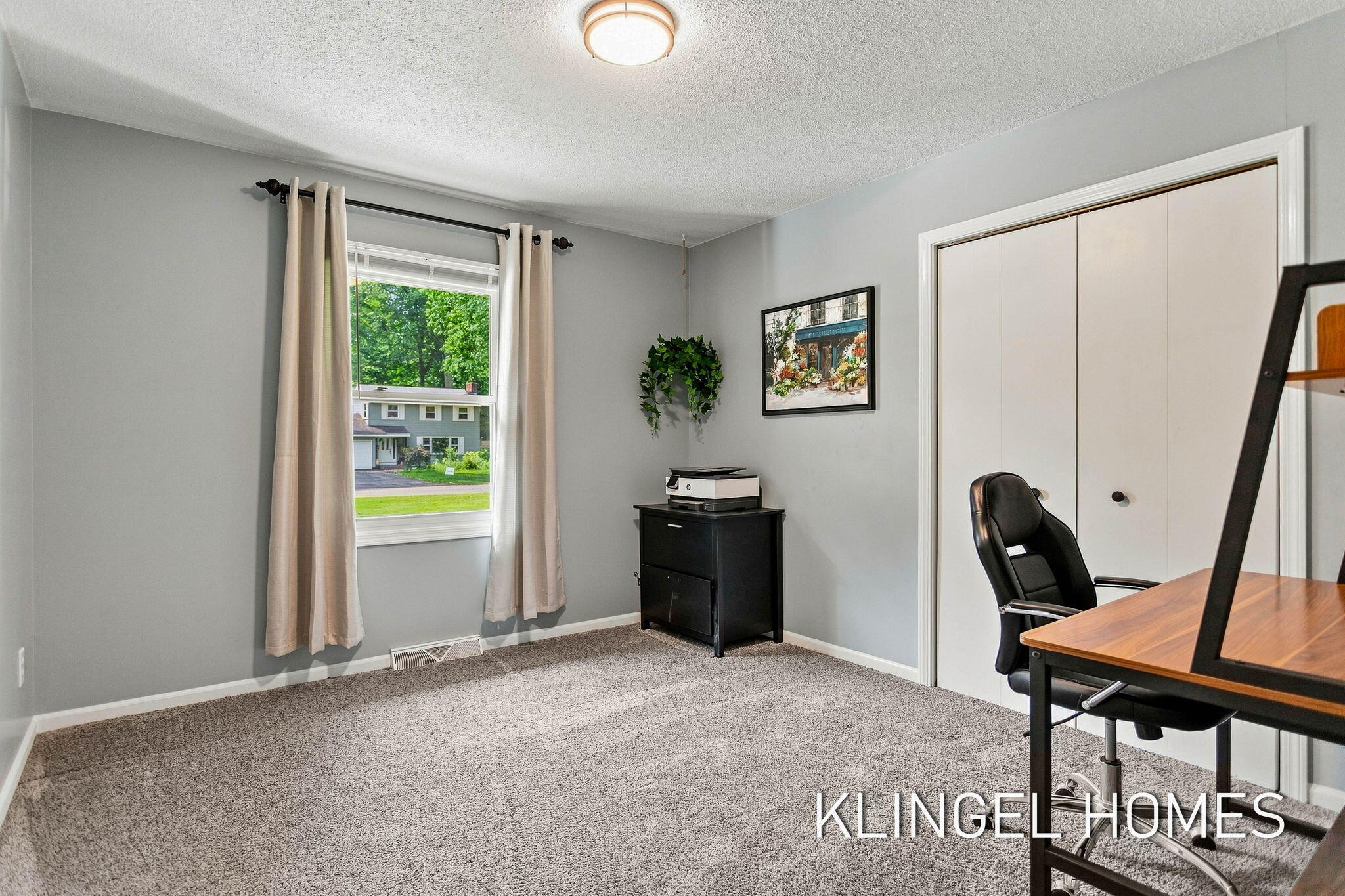 1371 Edgewood Drive