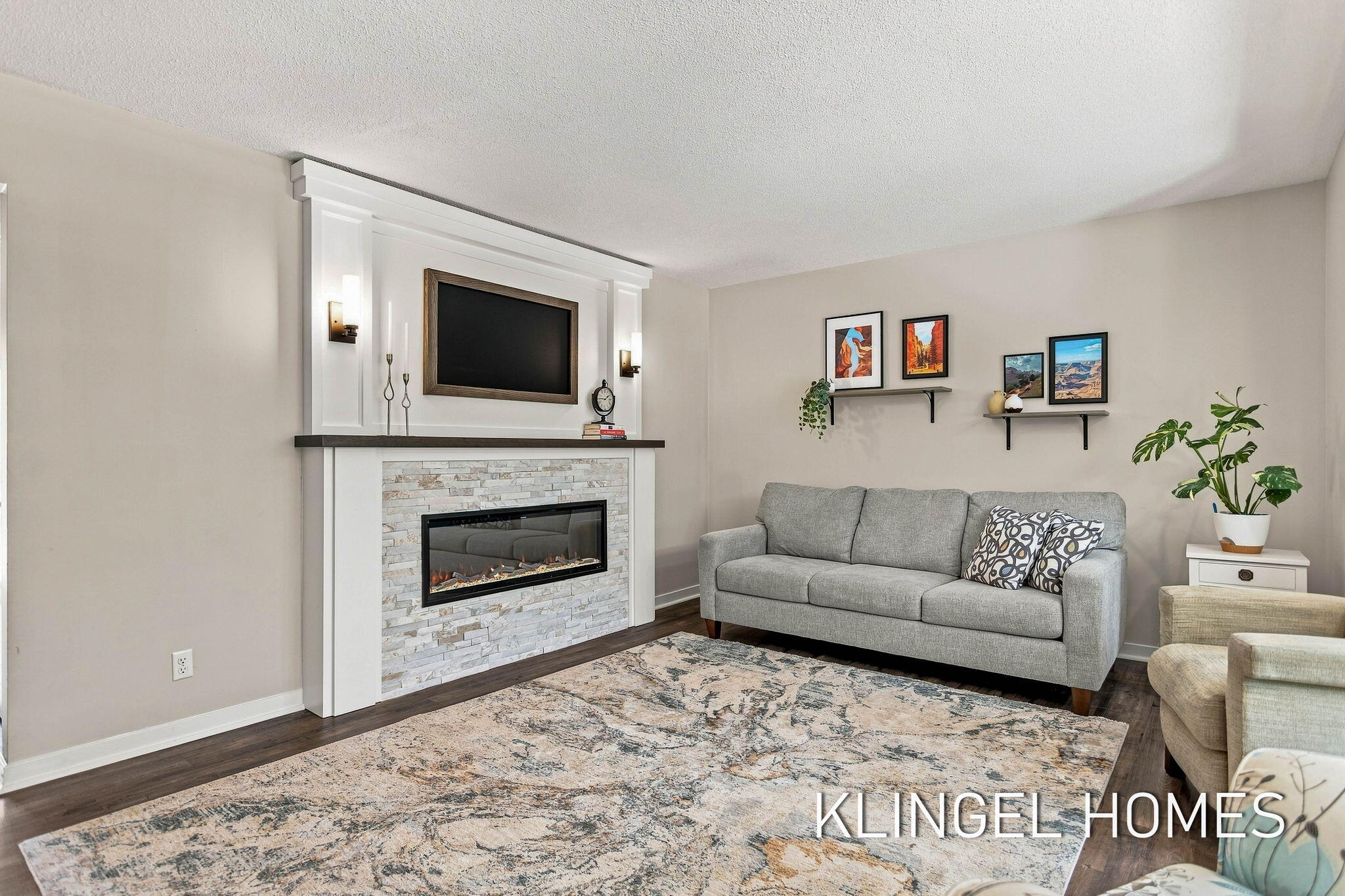 1371 Edgewood Drive