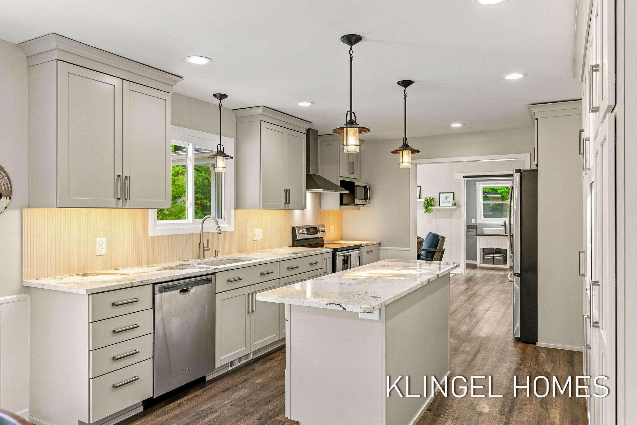 1371 Edgewood Drive
