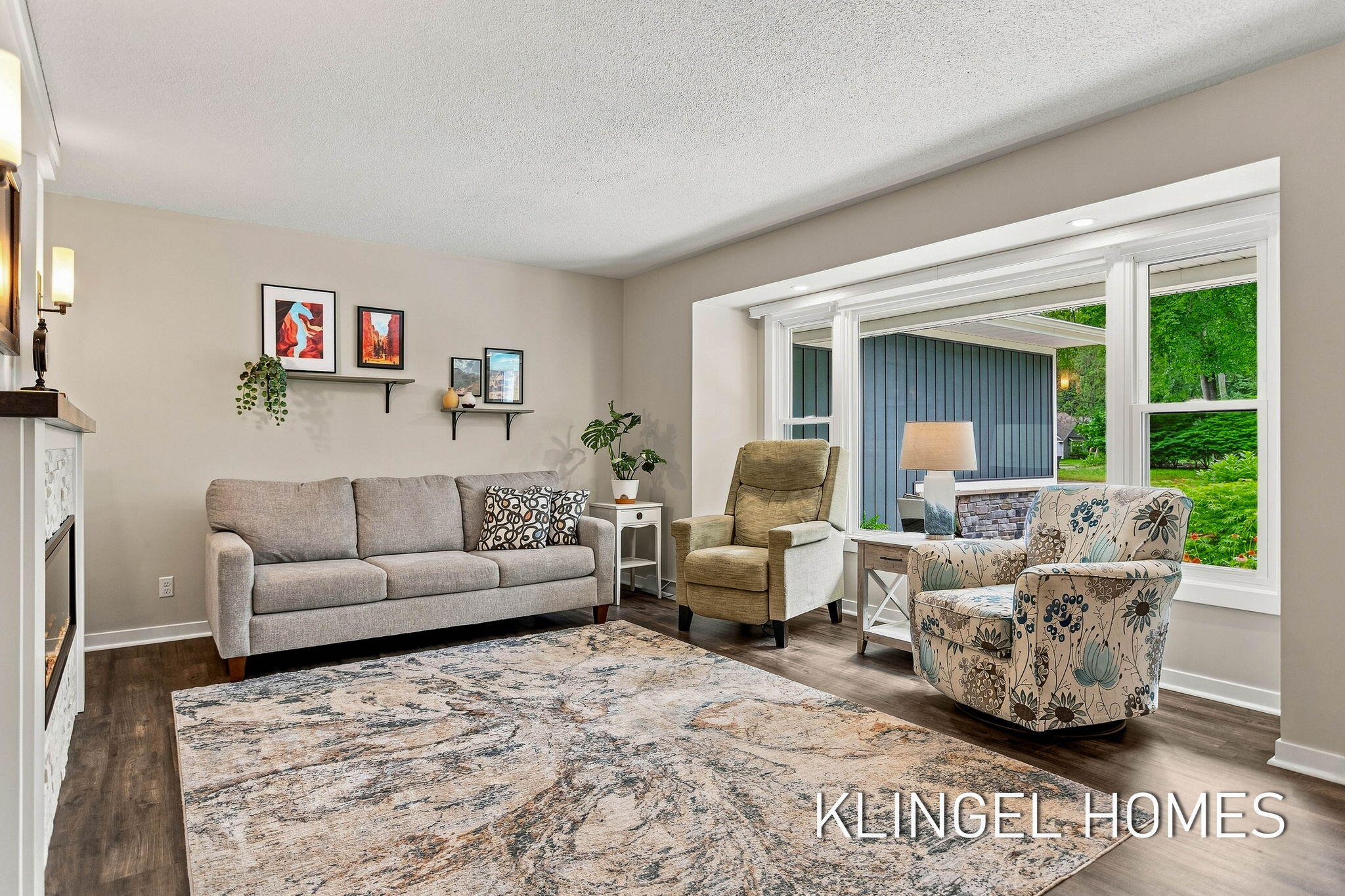 1371 Edgewood Drive