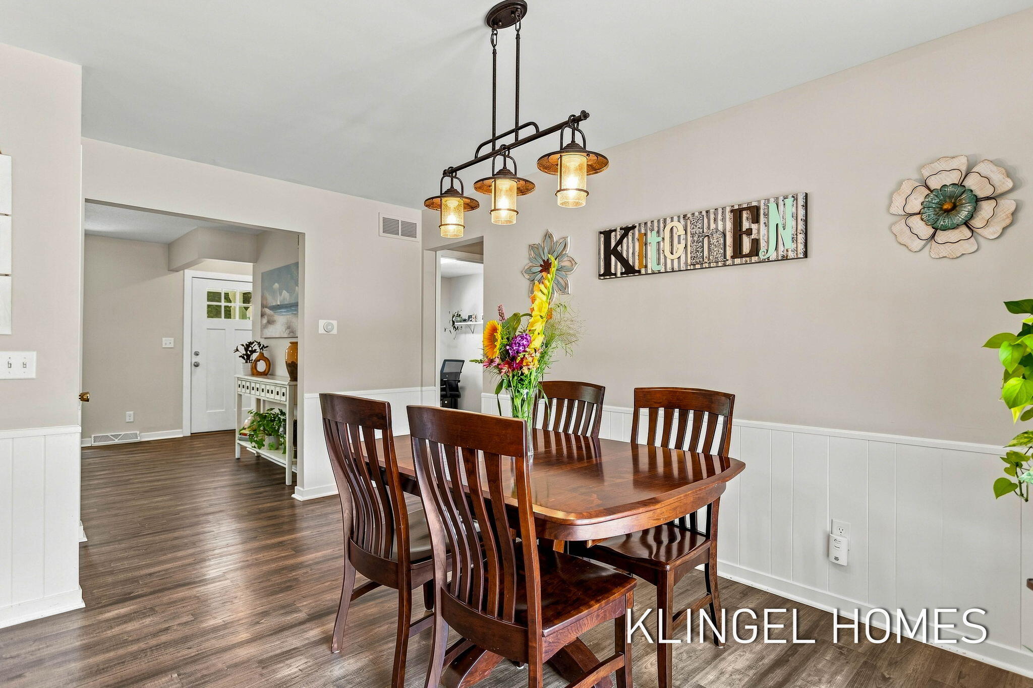 1371 Edgewood Drive