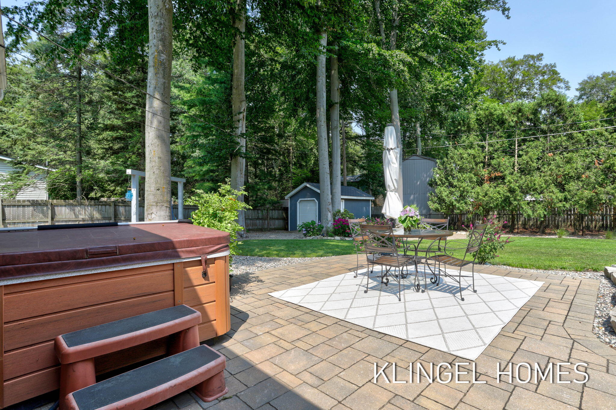 1371 Edgewood Drive