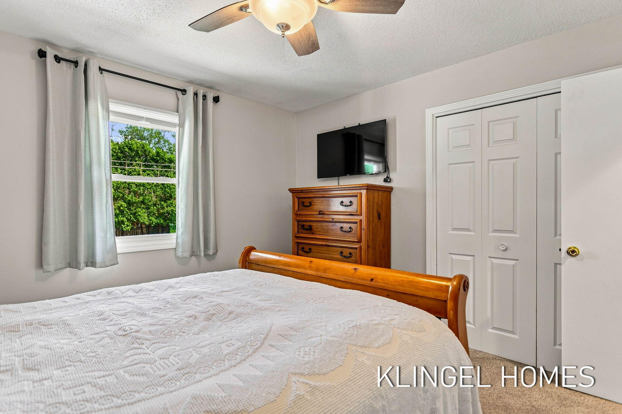 1371 Edgewood Drive