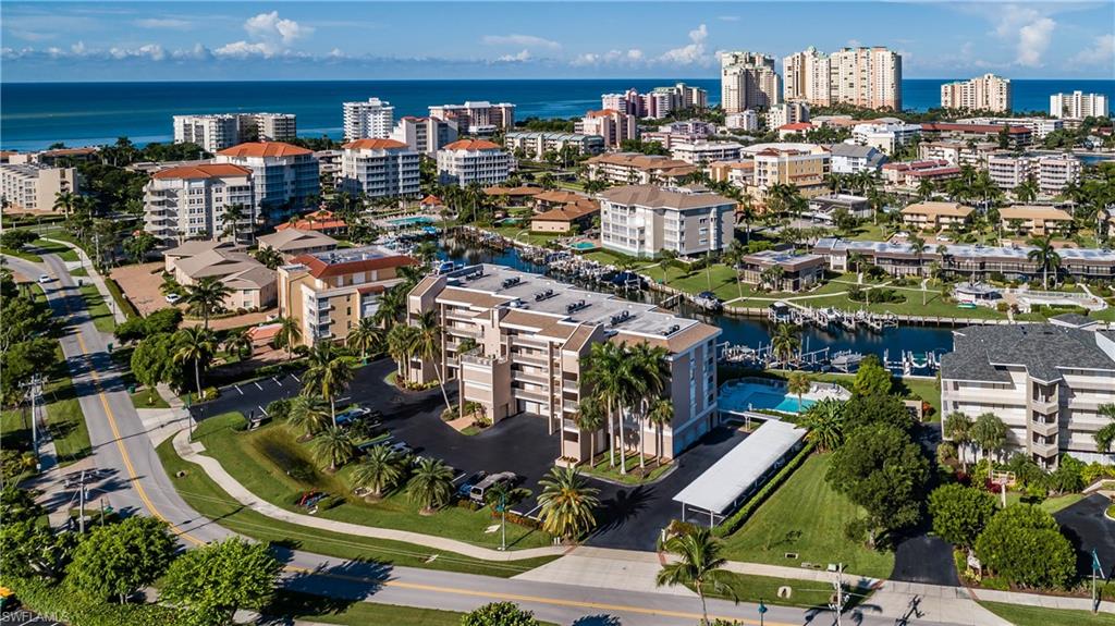 900 Collier CT # 303