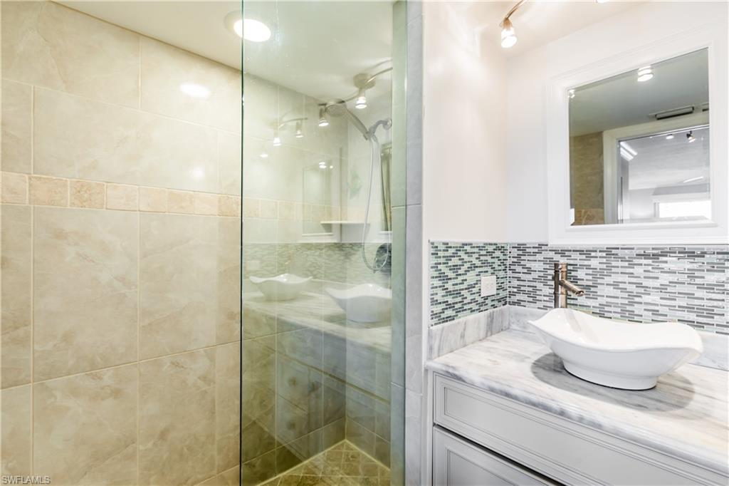 900 Collier CT # 303