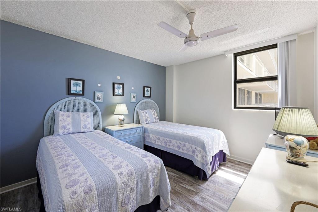 180 Seaview CT # 409