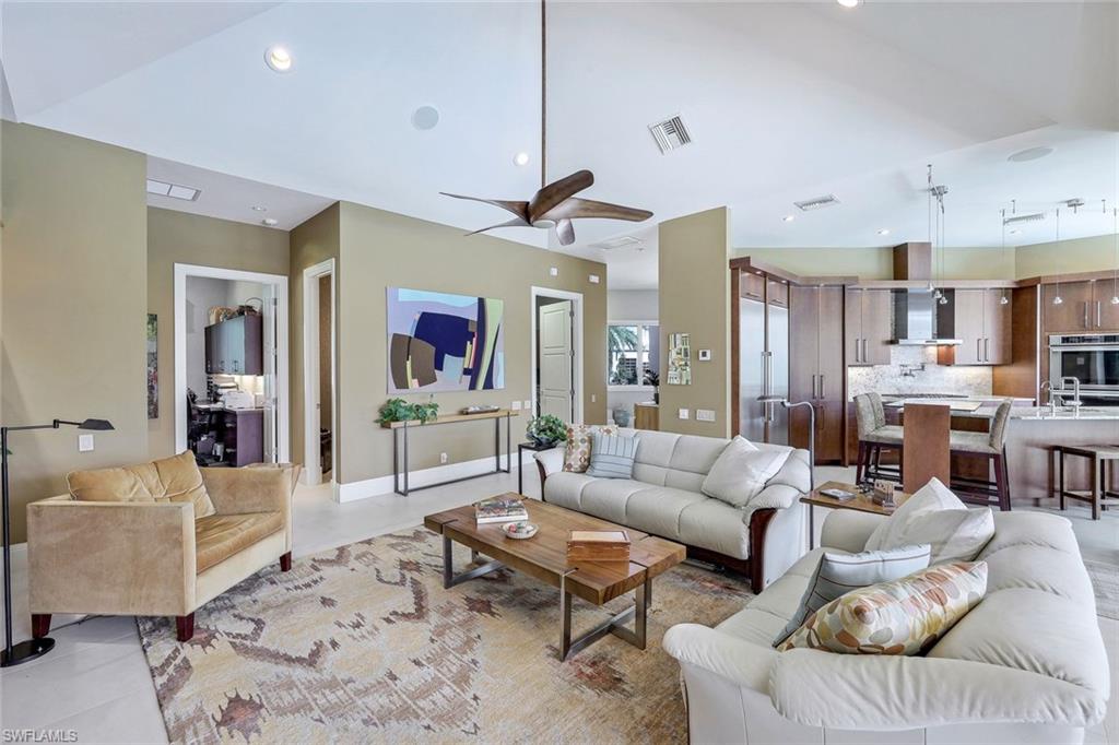 520 Sand Hill CT