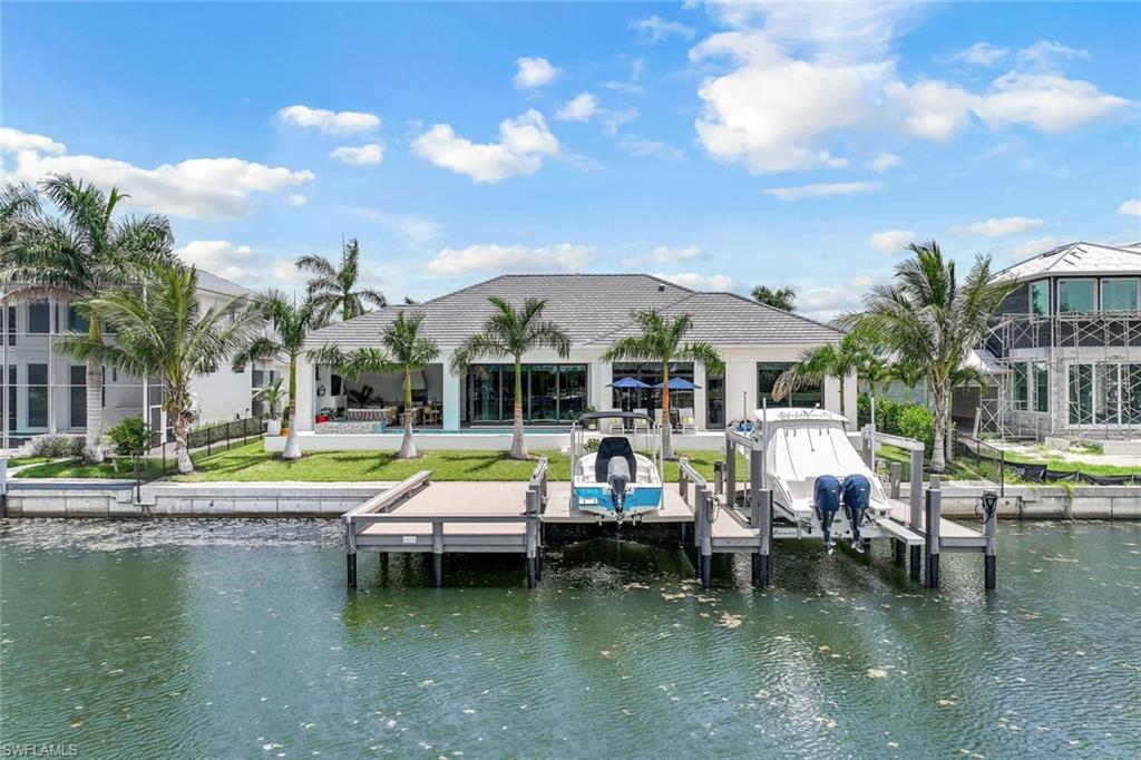685 Cameo CT