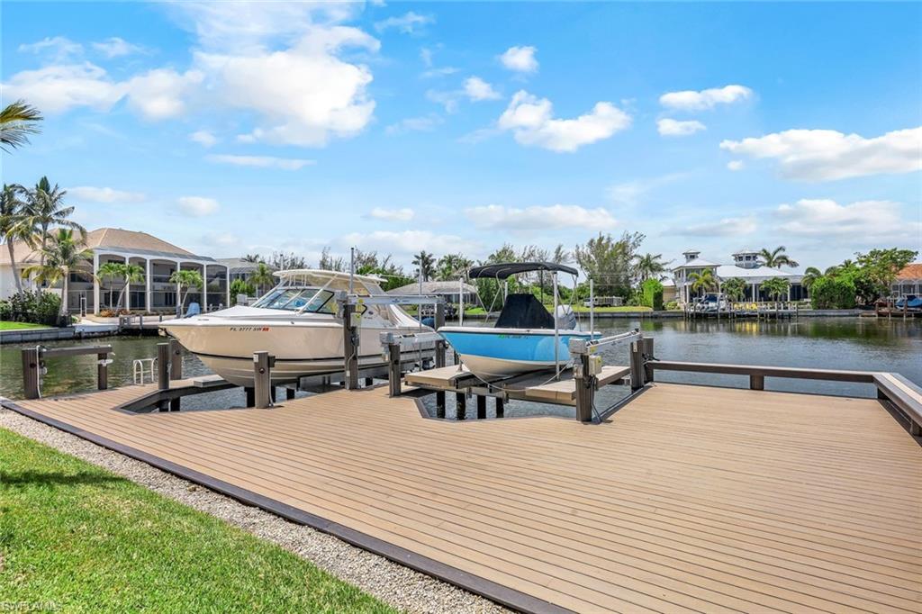 685 Cameo CT