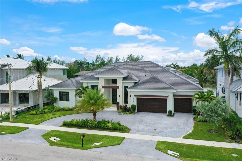 685 Cameo CT