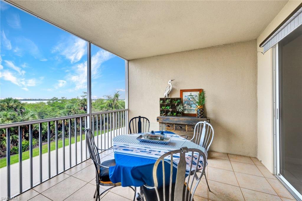 201 Vintage Bay DR # 8 Unit: B-8