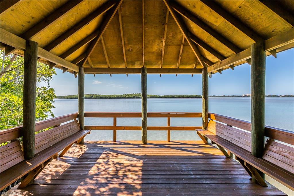 201 Vintage Bay DR # 8 Unit: B-8