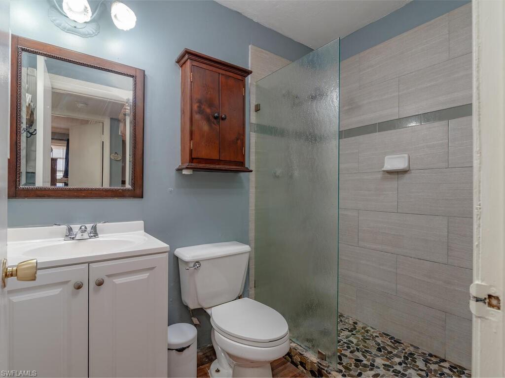 457 Tallwood ST # 105