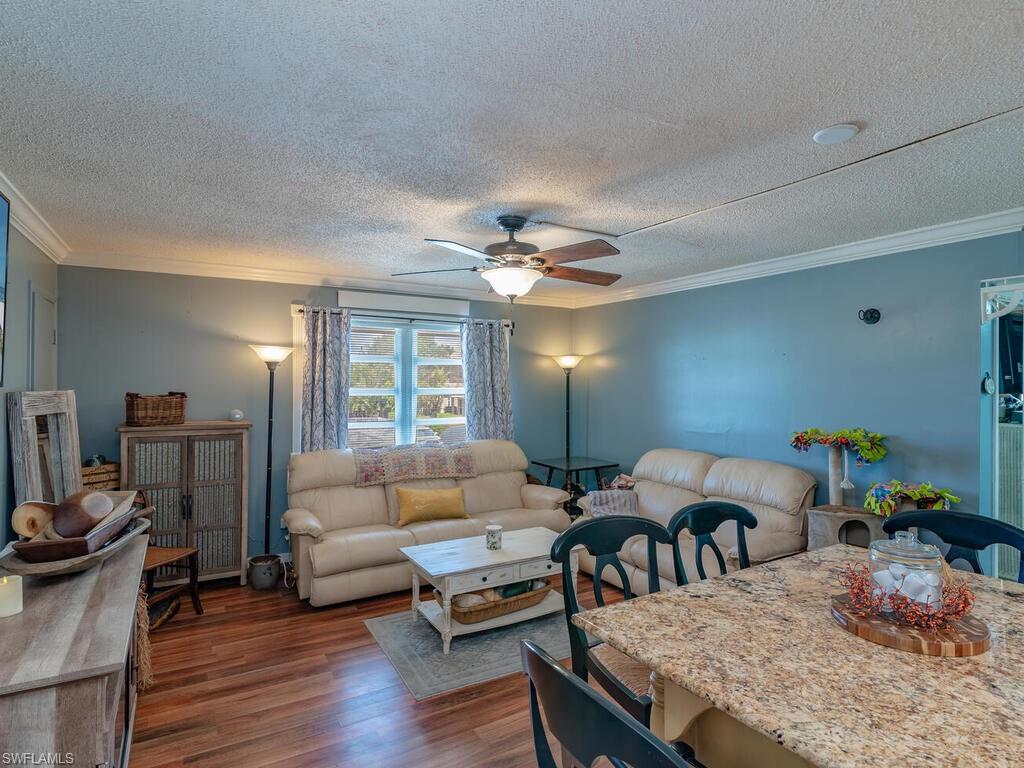 457 Tallwood ST # 105