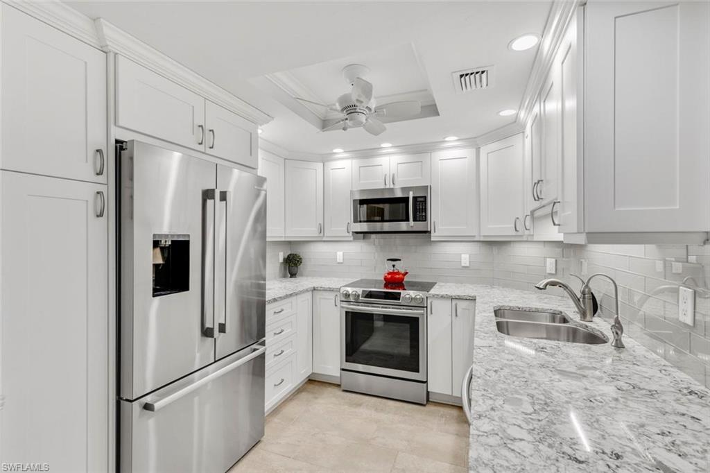 440 Seaview CT # 1608