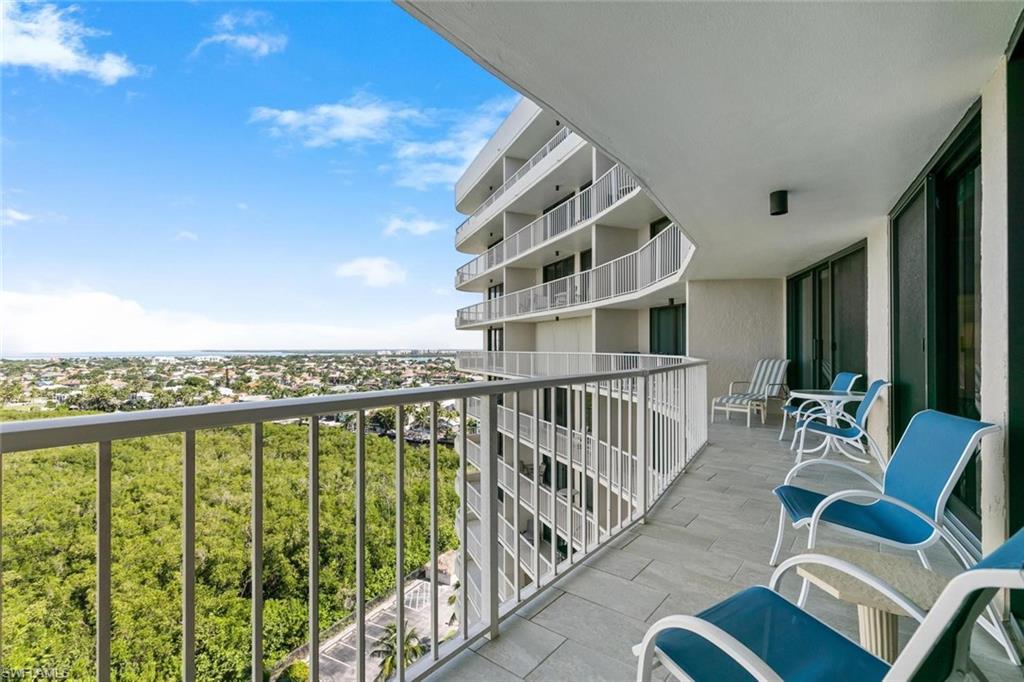 440 Seaview CT # 1608