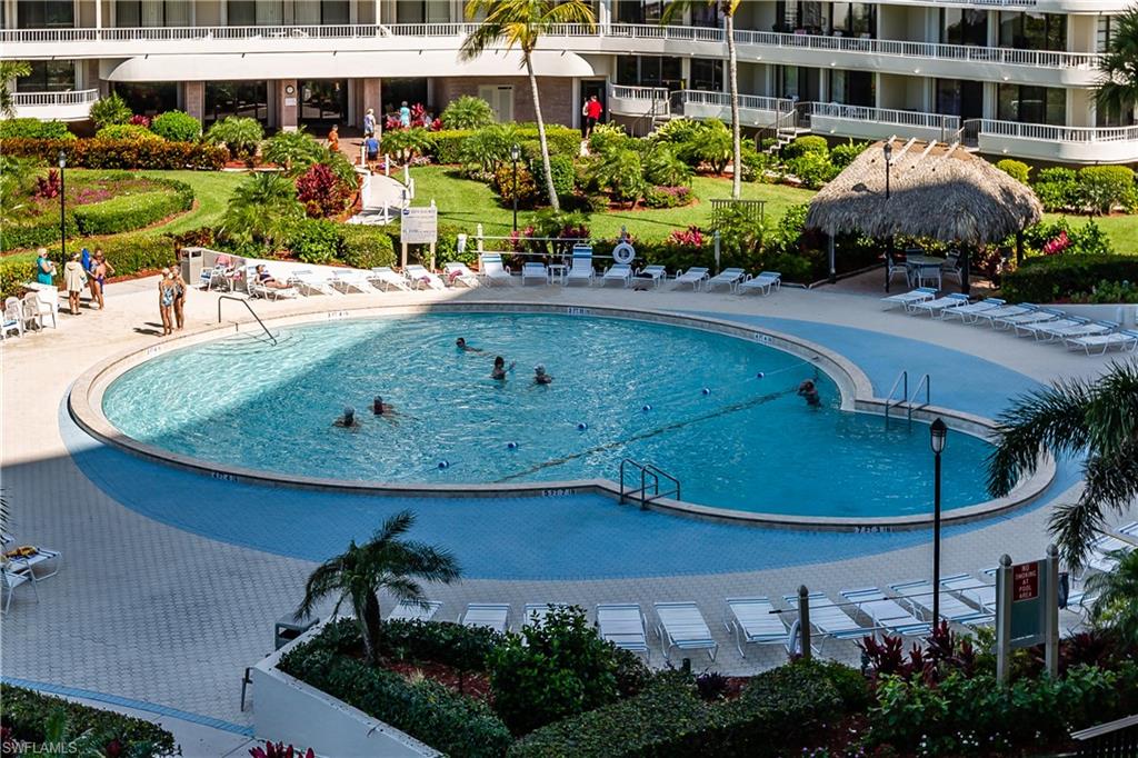 380 Seaview CT # 403