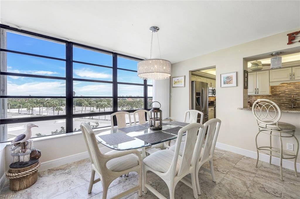 380 Seaview CT # 403