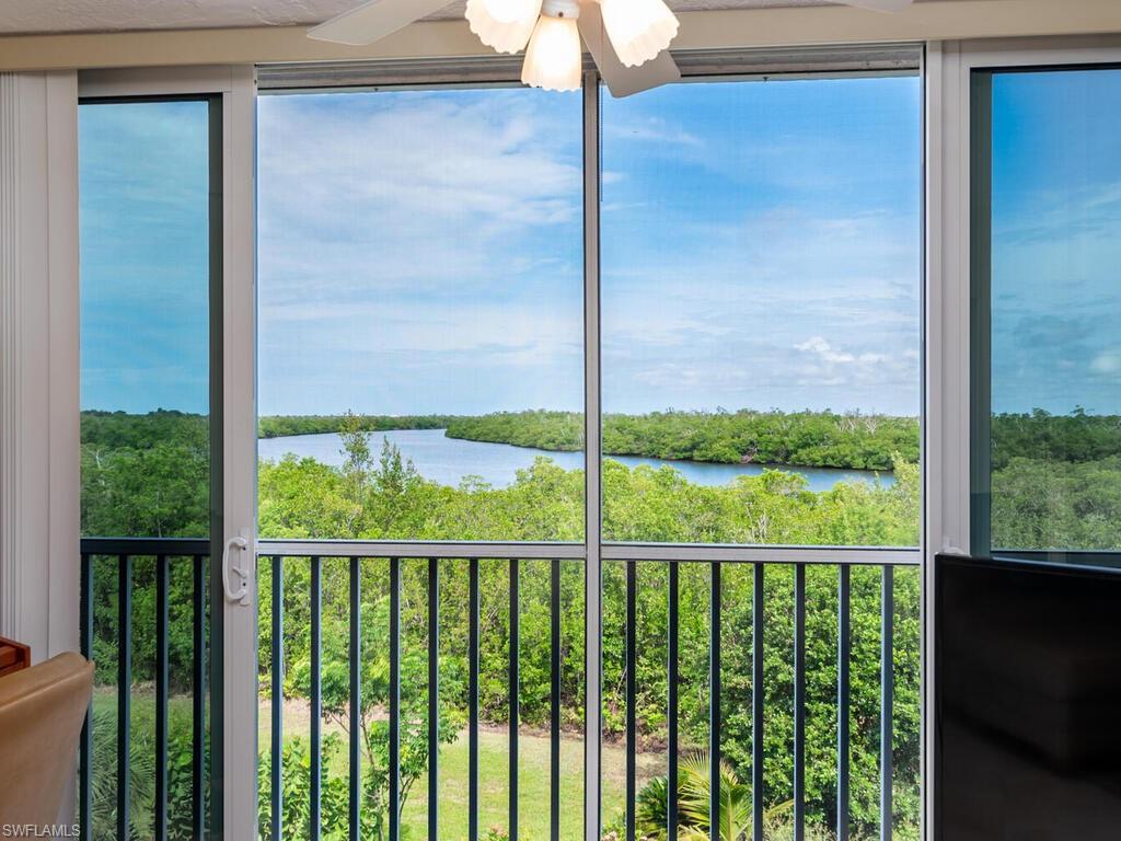 100 Stevens Landing DR # 304