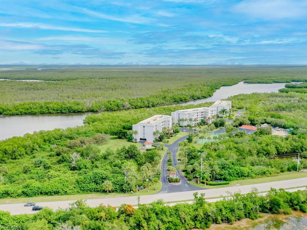 100 Stevens Landing DR # 304