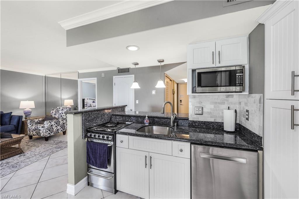 1085 Bald Eagle DR # A204