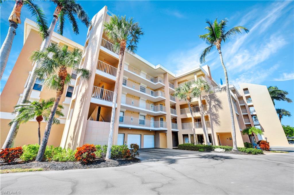 900 Collier CT # 401