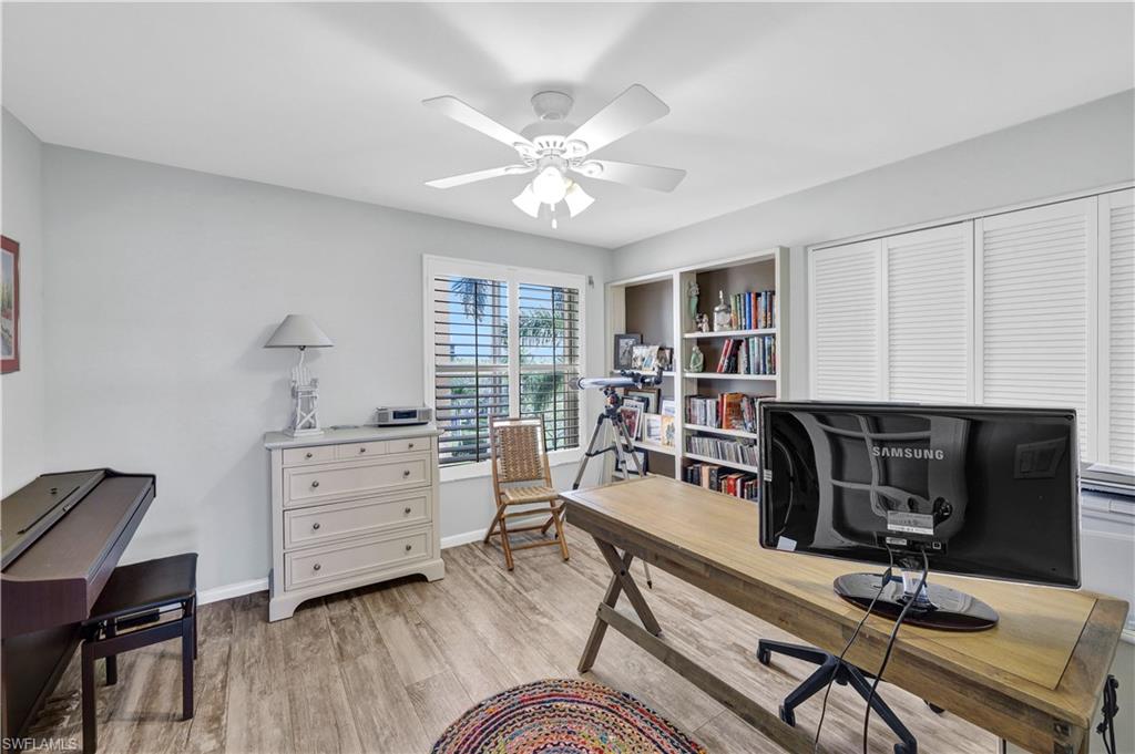 900 Collier CT # 401