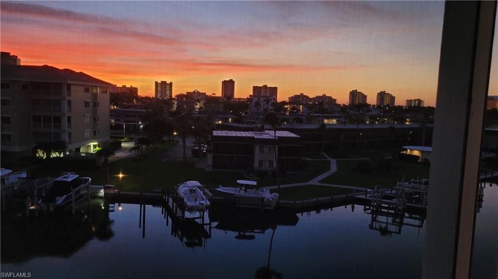 900 Collier CT # 401