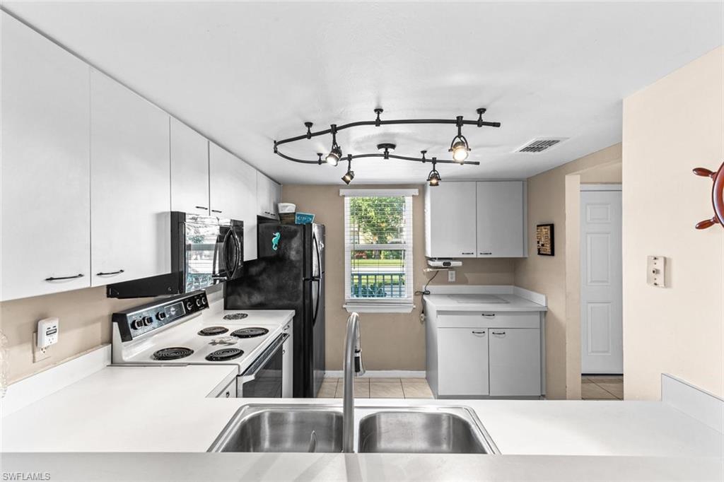 825 W Elkcam CIR # 103 Unit: 1-103