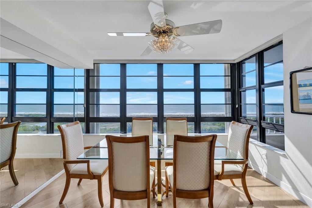 380 Seaview CT # 1812