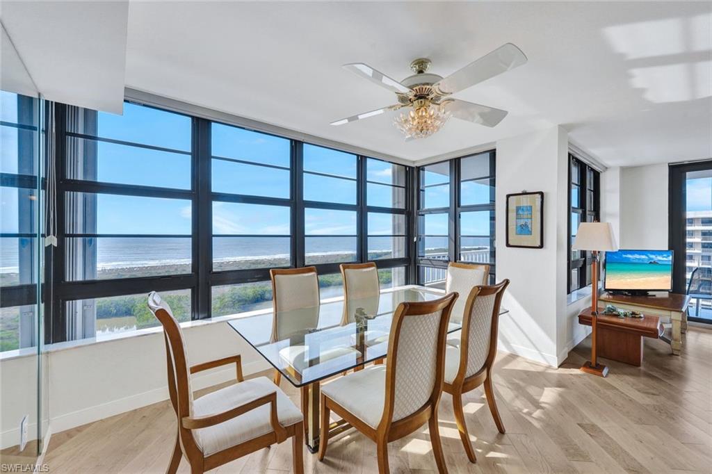 380 Seaview CT # 1812