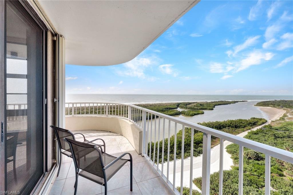 380 Seaview CT # 1812