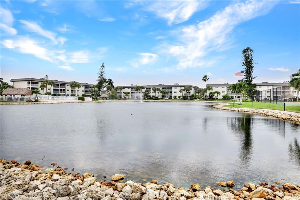 1004 Manatee RD # H103