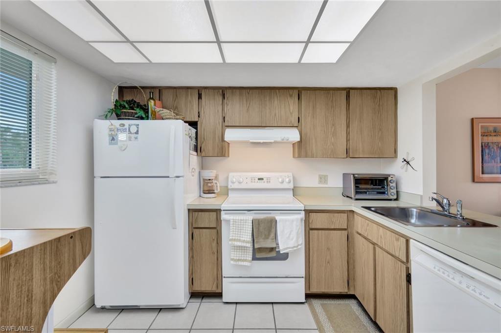 1004 Manatee RD # H103