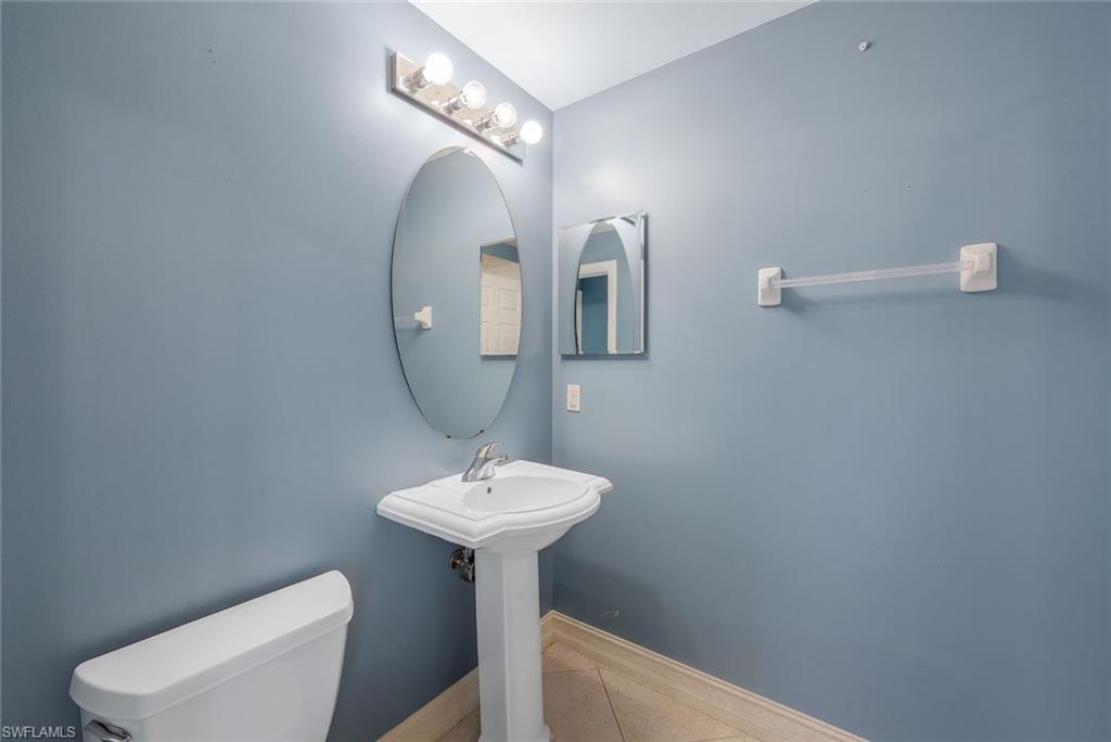 1282 Rialto WAY # 101 Unit: 8-101