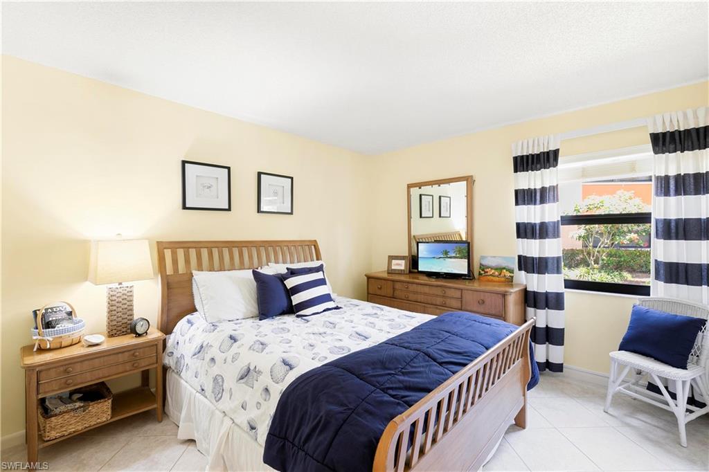 1512 Mainsail DR # 5