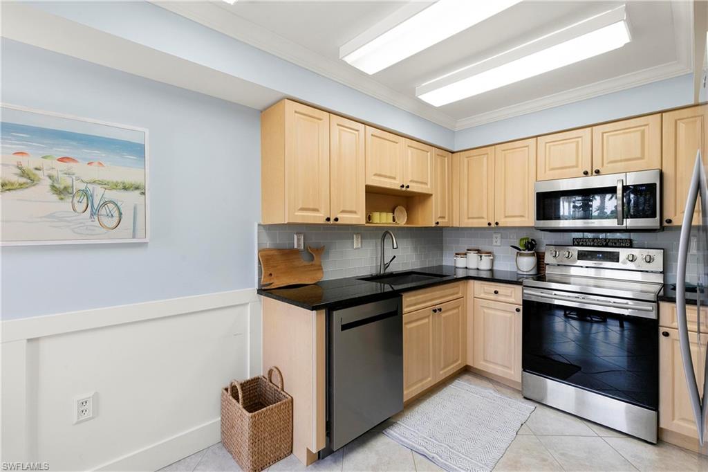 1512 Mainsail DR # 5