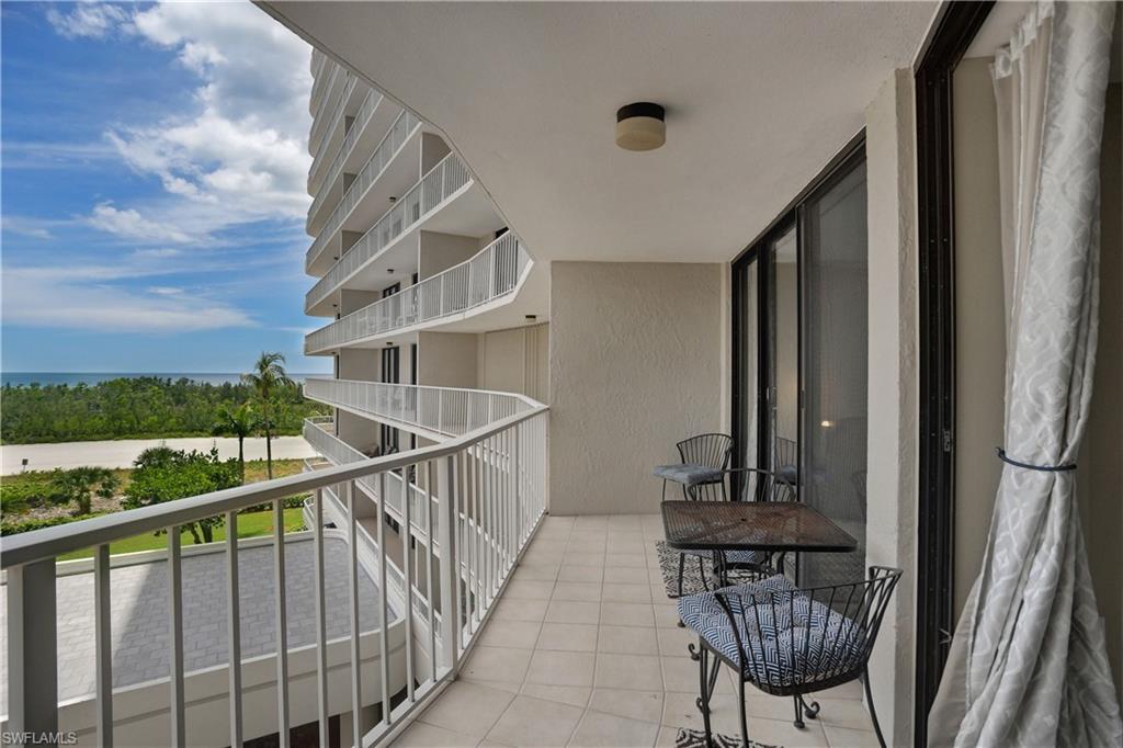 380 Seaview CT # 404