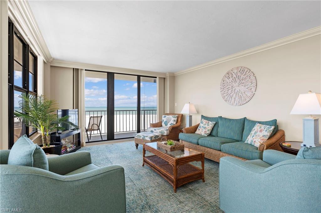 260 Seaview CT # 1006