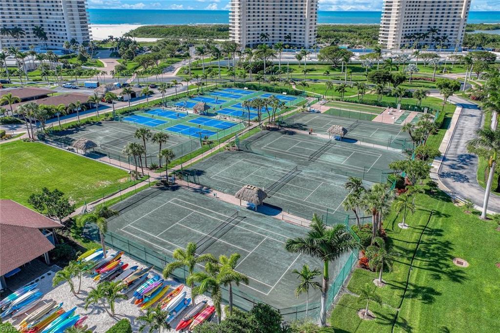 260 Seaview CT # 1006